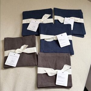 Pottery Barn Mason Cocktail Napkins Five Sets of 4 Napkins in Navy and Gray